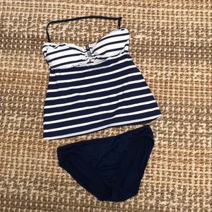 Navy and White Ralph Lauren Tankini ☀️